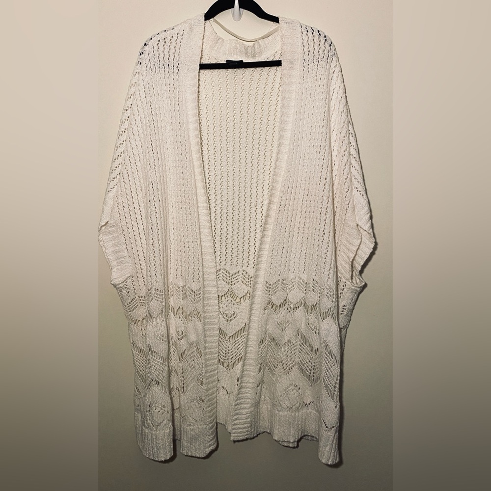 EUC - Torrid Off White Knit Cardigan Size 3/4